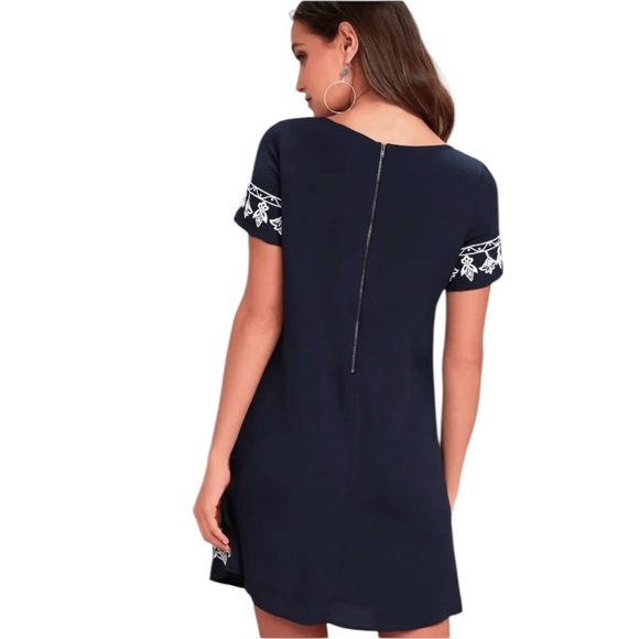 Lulu’s Navy Blue Dress Women’s Size S White Embroidery Lined Mini Short Sleeve - Picture 9 of 13